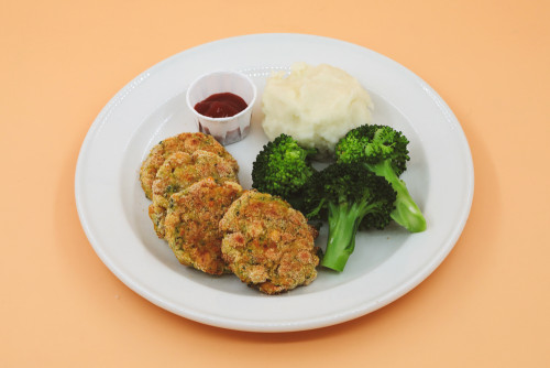  Croquettes de pois chiches avec purée de pommes de terre et brocoli